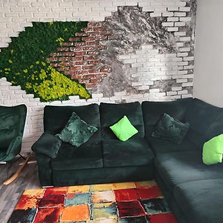 Apartament Regim Hotelier Elis Braşov Extérieur photo