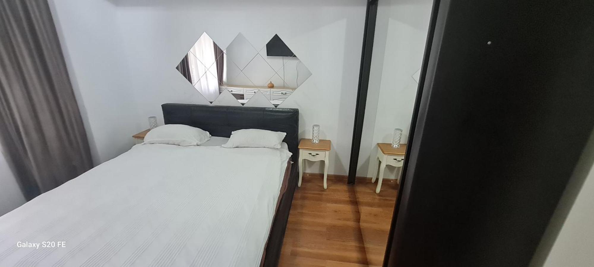 Apartament Regim Hotelier Elis Braşov Extérieur photo